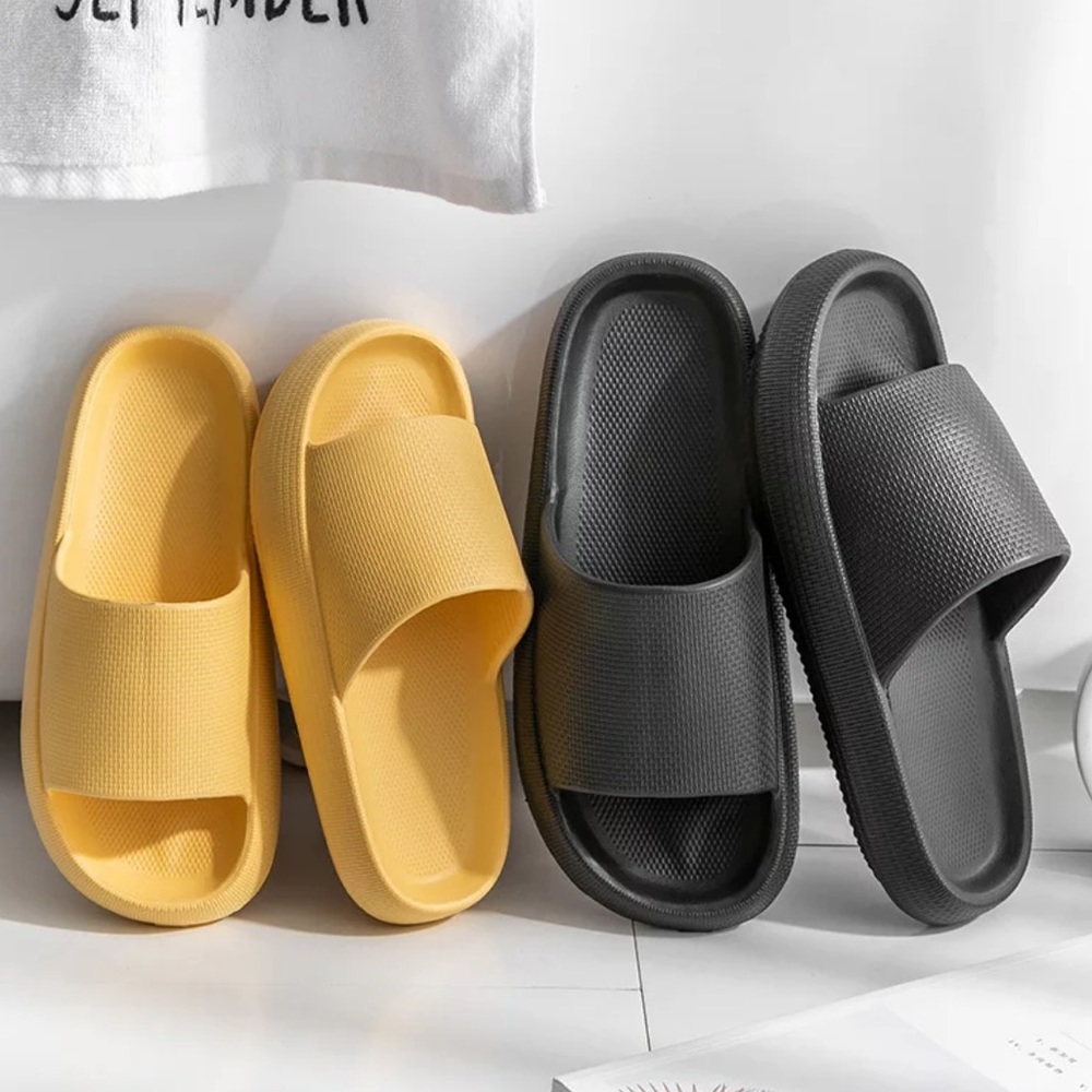 Yellow - Thicken sole waterproof slides